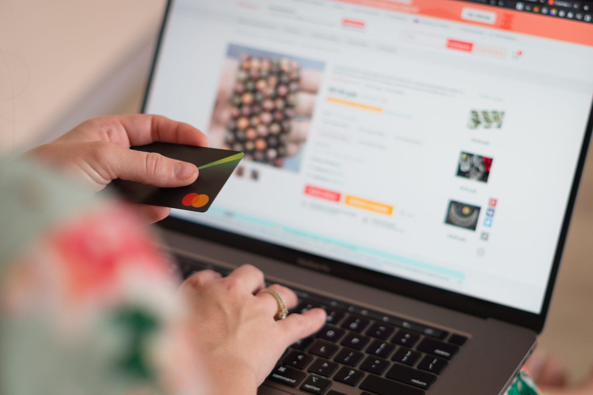 The Best Way to Accept Online Orders Without DoorDash or Grubhub (For Jacksonville Restaurants in 2025)